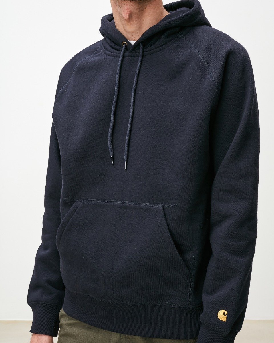 Carhartt WIP - Hooded Chase Sweat - DARK NAVY / GOLD / Blå - Sweatshirts