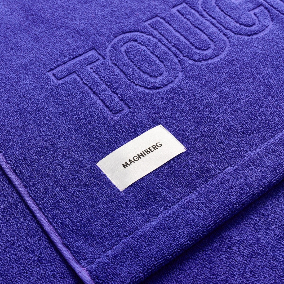 Magniberg Lover Beach Blanket Plage Purple