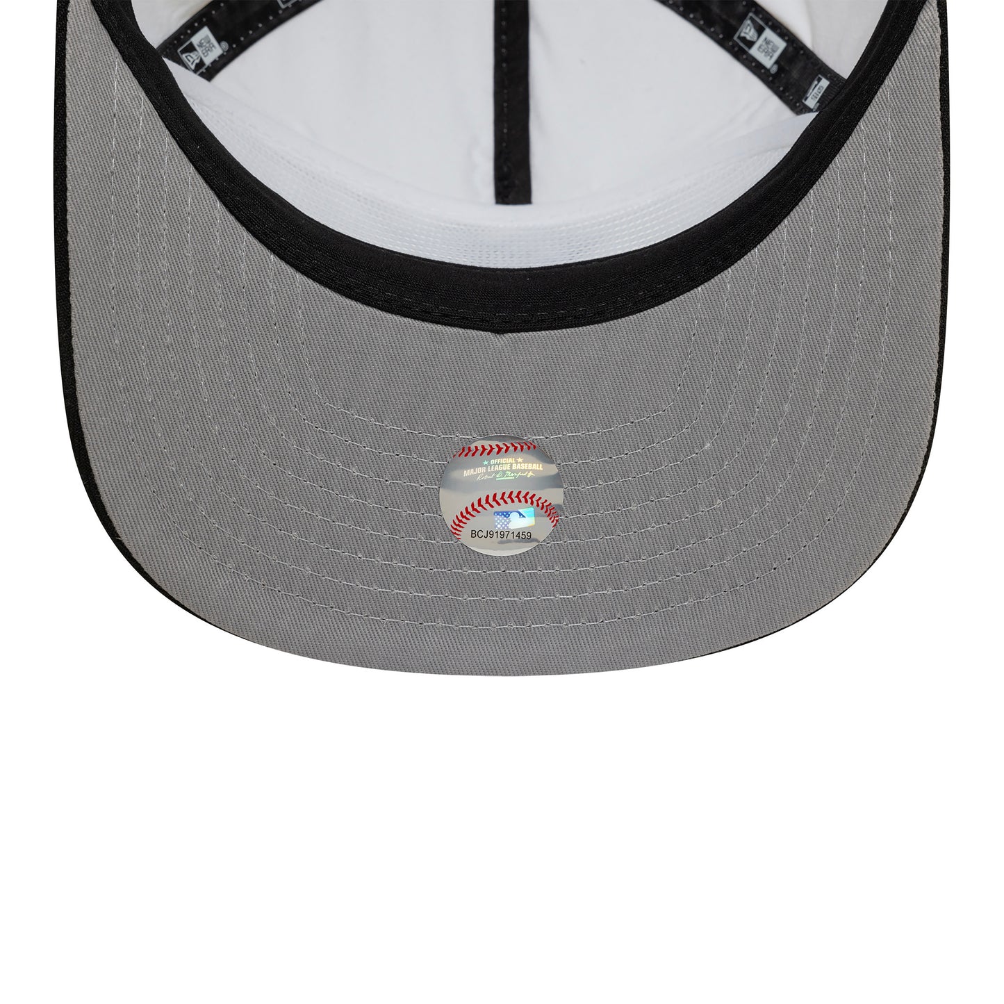 New York Yankee Chrome Logo Golfer