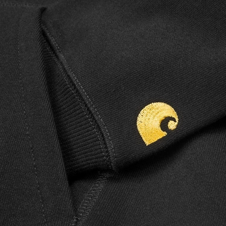 Carhartt WIP - Hooded Chase Sweat - BLACK / GOLD / Sort - Sweatshirts