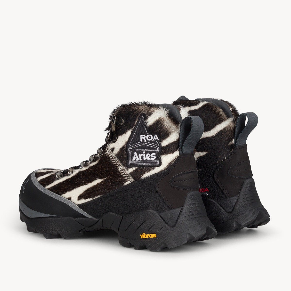 Andreas Aries x ROA Zebra